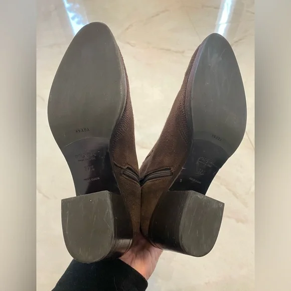 Authentic Prada suede boots - Picture 7 of 10